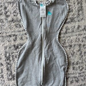 Love to Dream Gray Swaddle with Zipper